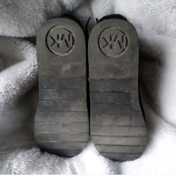 Michael Kors booties - Picture 6 of 9